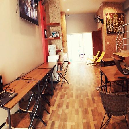 Frutta Hostel Patong Exterior photo
